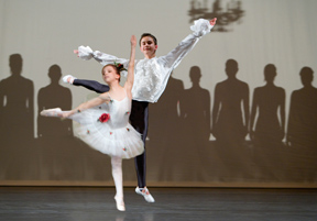 Pas de deux